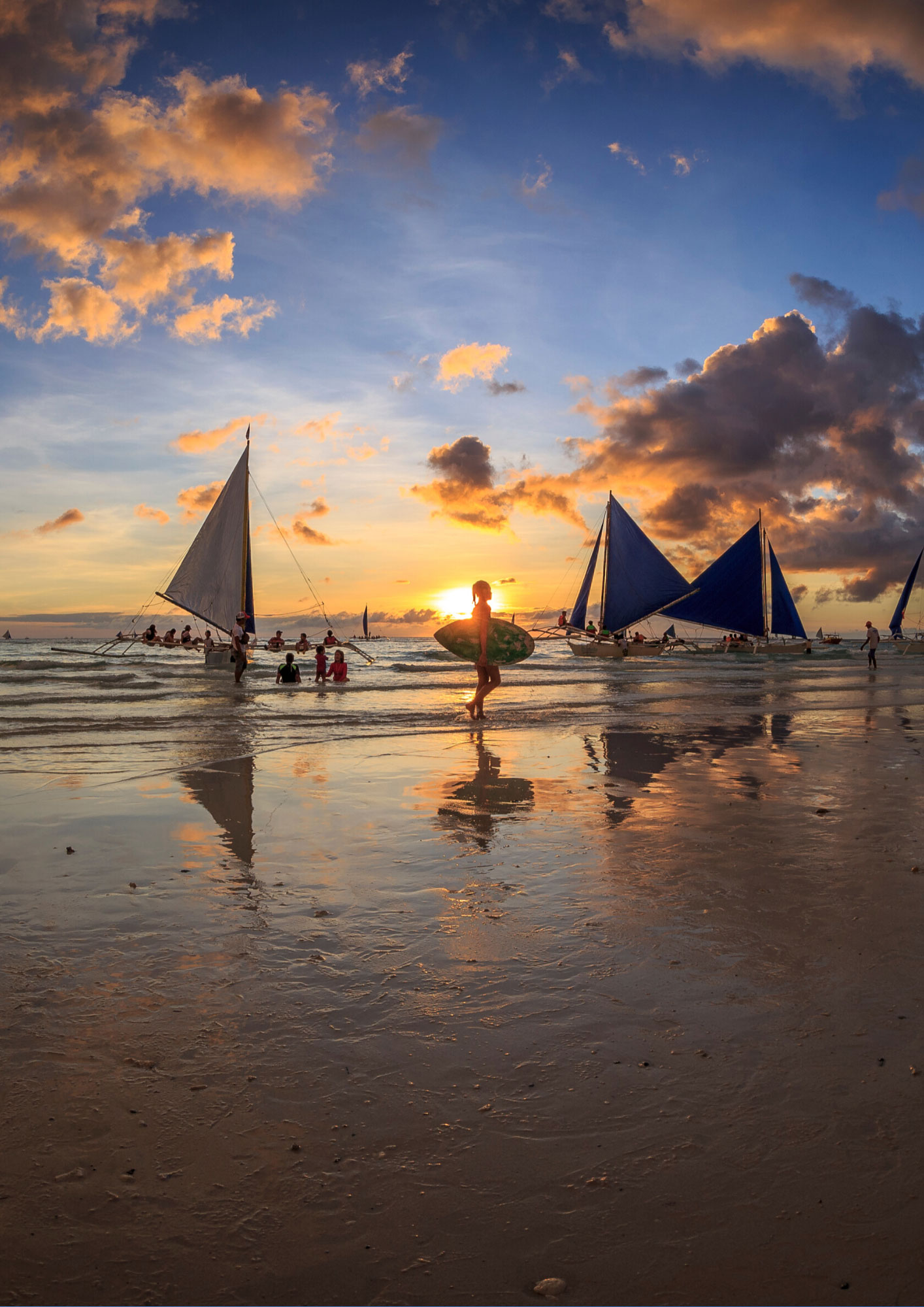 sailing-boracay